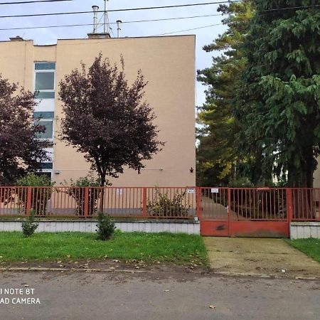 Erdei Apartman Hajduszoboszlo Apartment Luaran gambar